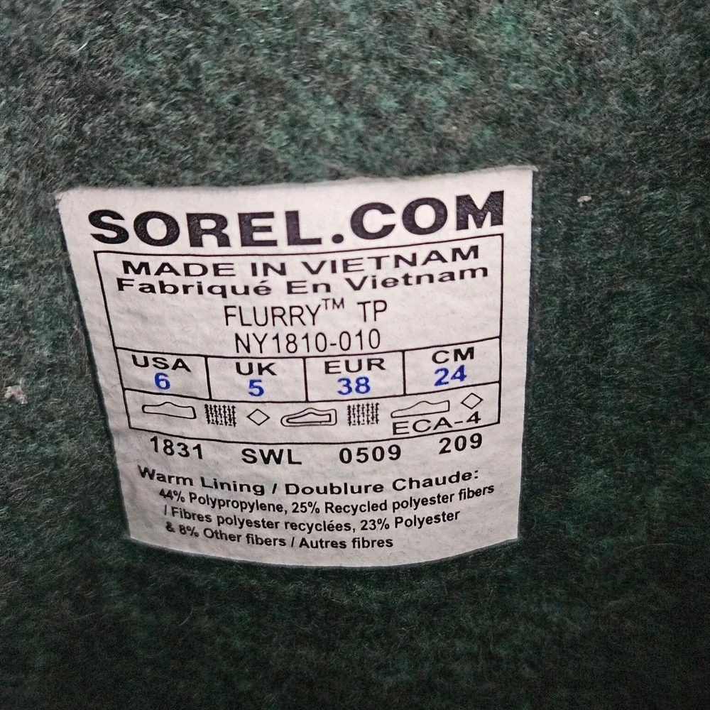 Sorel Flurry Snow Boots Youth 6 Black Blue Waterproof Warm Lining NY1810-010